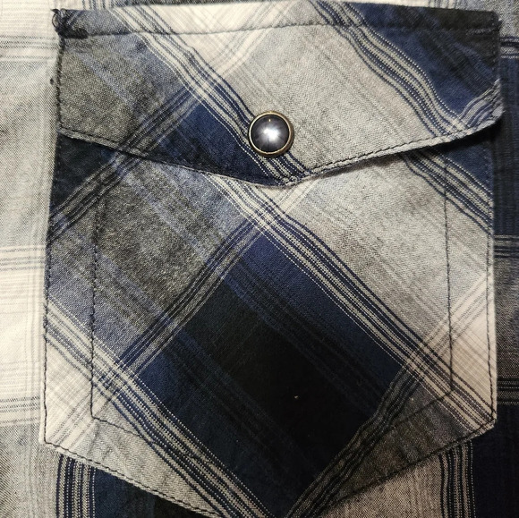 Men's‎ Chalc plaid button-down shirt size small - Picture 8 of 11